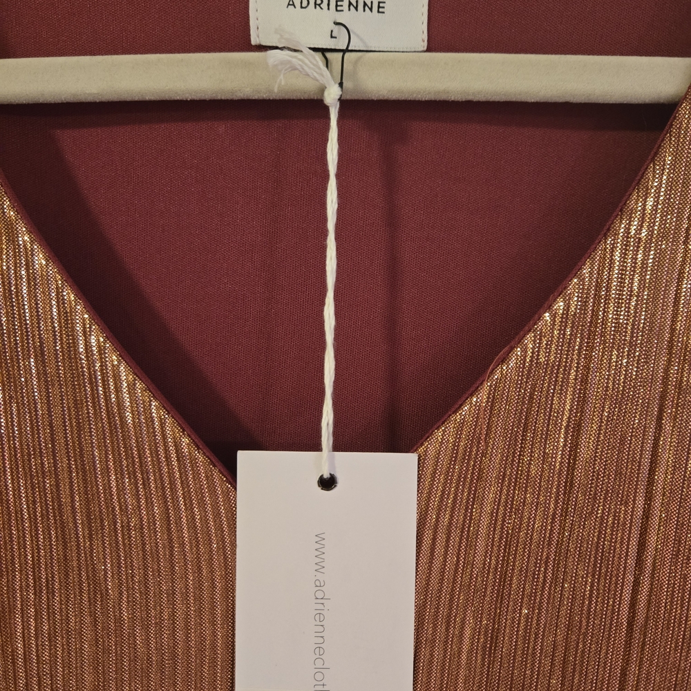 Elegant Gold Women's Dress - Picture 3 of 8